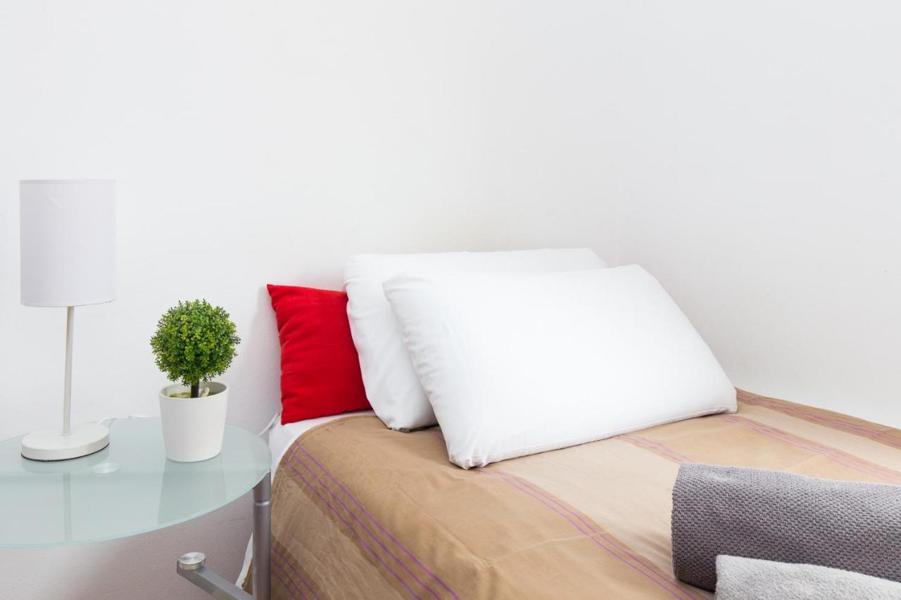 Key Sagrada Familia - Carrer Del Clot Apartment บาร์เซโลนา ภายนอก รูปภาพ